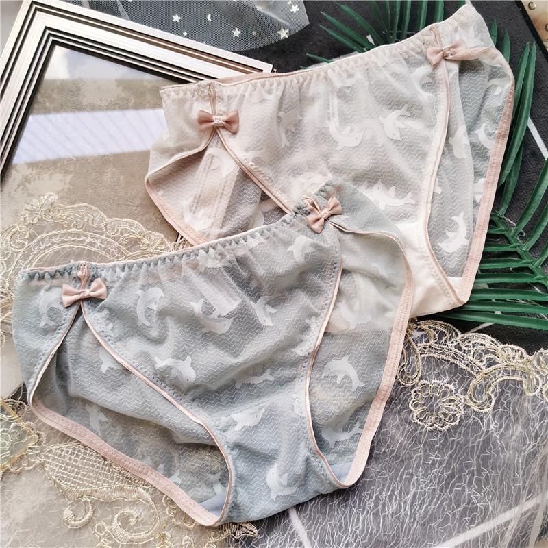 Śliczne figi Cartoon Dolphin Dopasowane kolorystycznie majtki Mlecznobiała bielizna damska z niskim stanem