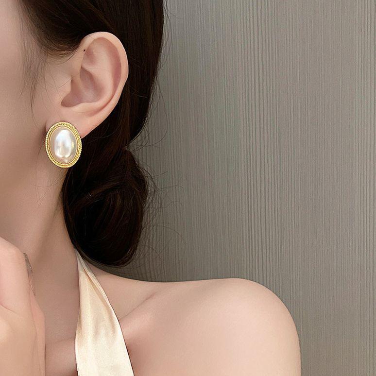 Korean Baroque Pearl Stud Earrings - Simple Oval Design, Fashionable Women's Accessories