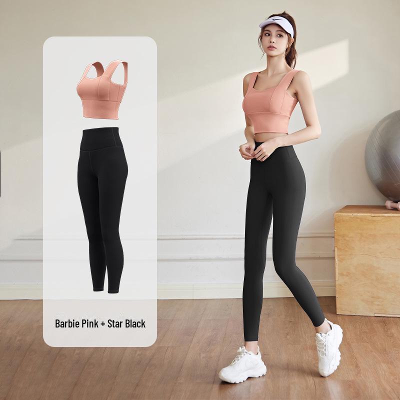 "Juyitang Peach Yoga Set: Shockproof Medium Support for Indoor Running & Fitness"