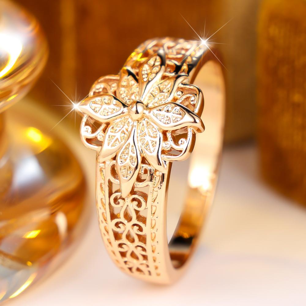 Vintage Gold Color Flower Ring for Women Hollow Out Zircon Daily Party Fashion Jewelry Gift