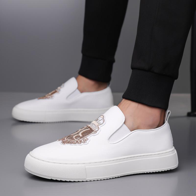 Fashion Trend Designer New Men Thick-soled Loafter Men's Black White Embroidery Leather Shoes Male Walking Sneakers Tenis Masculino
