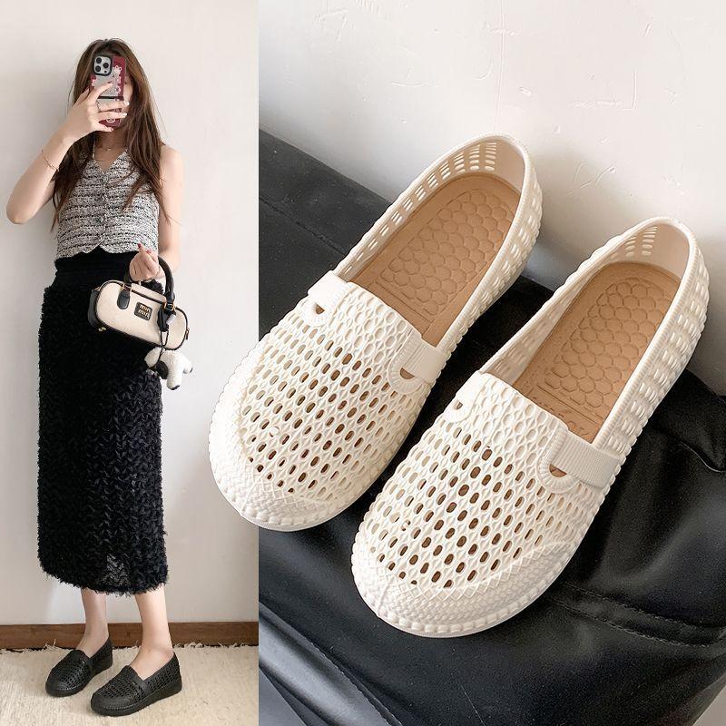 Hole sandals casual work shoes nurse shoes breathable sandals flat 2025 summer hollow women's sandals