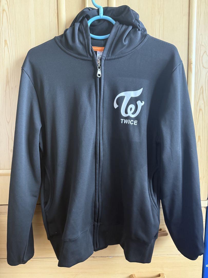 

[USED] TWICE hoodie