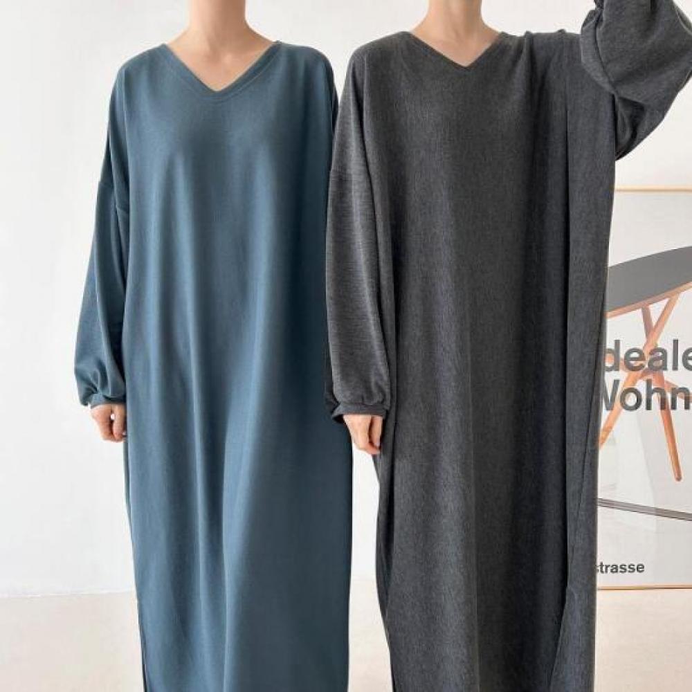 New ArriVals Open Run Women Long V Neck Dress With Side Slit
