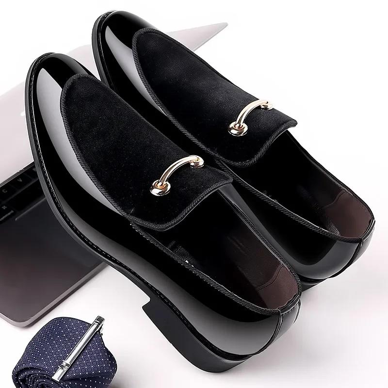 Shoes for Men Party Luxury Patent Shoe for Men Italian Oxfords Shoes Man Slip on Loafers Male Plus Size Point Toe Velvet Shoes