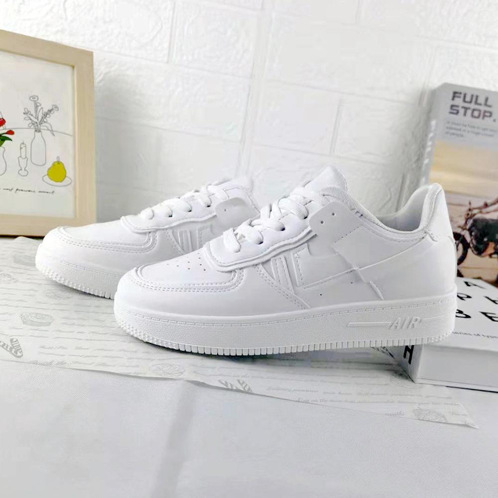 

Autumn new women s board shoes student shoes little white shoes low-top round head lace-up casual sports shoes women 38 білий