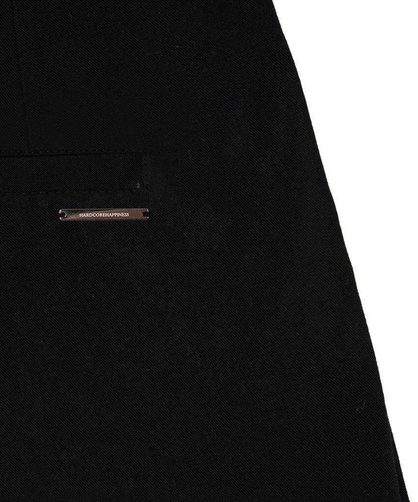 HARDCORE HAPPINESS One-Pleat Cuff Classic Shorts_Black