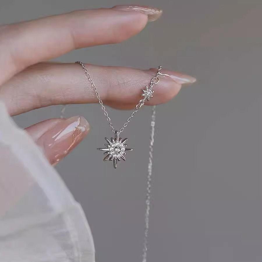 Gwiezdny naszyjnik Modny i stylowy naszyjnik, obroża, damska zawieszka, przezroczysty naszyjnik z zawieszką, biżuteria na imprezę prezent