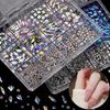 1 Box 3D Nägel Charms für Nägel Flachrückseite Nägel Strasssteine Gemischte Größe Glas Nägel Dekorationen Nagelkunst Verzierungen