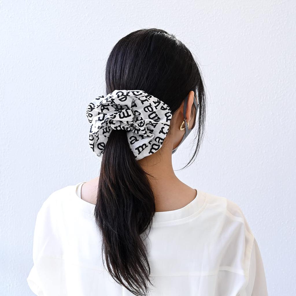 Marimekko Ruusunkukka Logo 091179 019 Scrunchie, Black/Off-White, [Used]