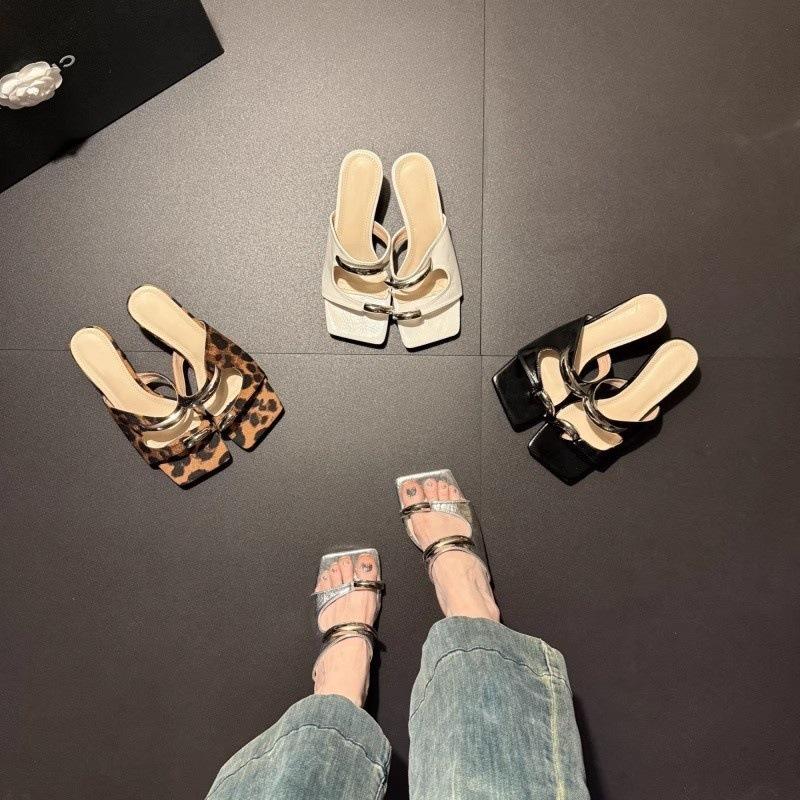 2025 summer new temperament versatile fashion French leopard print metal Internet celebrity casual comfortable light luxury women's heels
