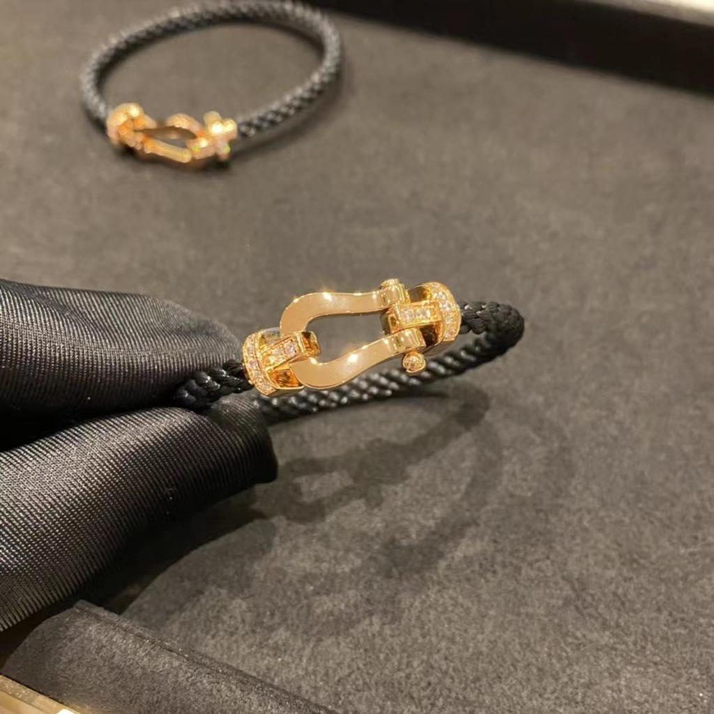 Zodiac Year Fred 10 Horseshoe Diamond Bracelet, 18K Rose Gold & Red String, Unisex Couple Style.