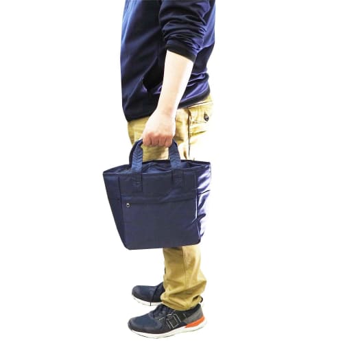 Torne Isolierte Lunchtasche, 5L GRANDE, Marineblau, Passend für 500ml PET-Flaschen vertikal, Inklusive Eiskühlfach und Reißverschlusstasche, Abmessungen: 24cm B x 25cm H