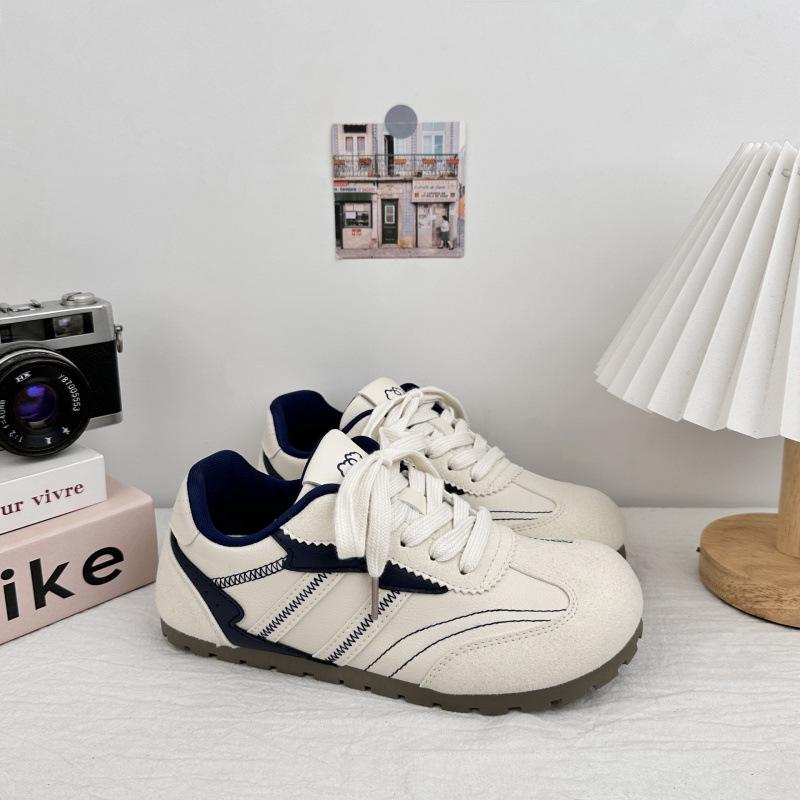 Color matching German training shoes women's 2025 summer new popular with skirts versatile casual soft baseplate shoes white shoes
