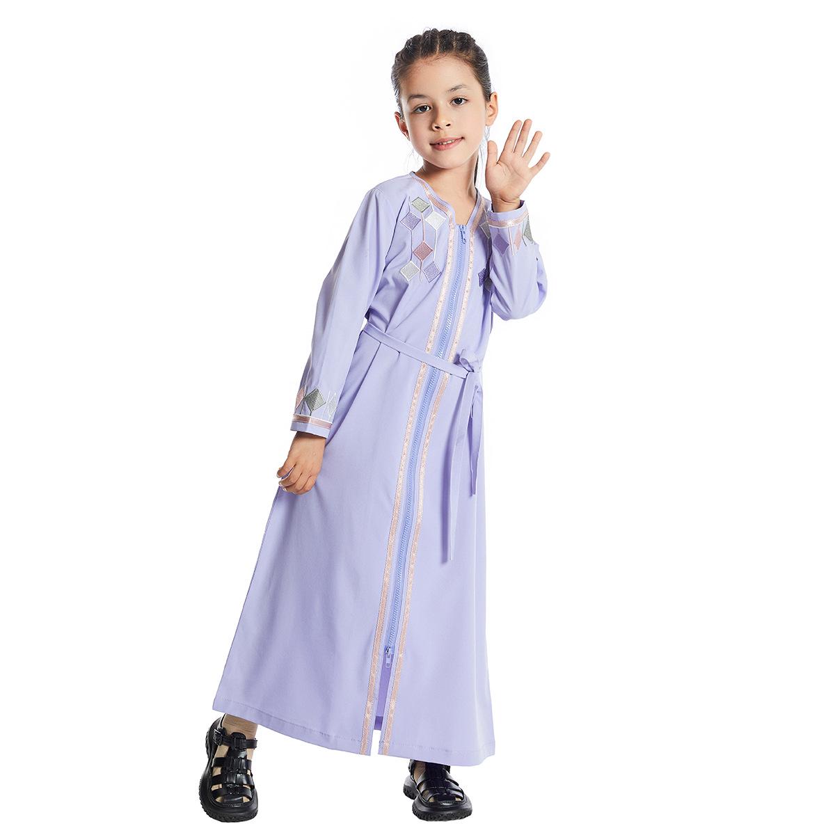 

Southeast Asian Girls Embroidered Dress TH623, Hot Selling 160 cm фіолетовий