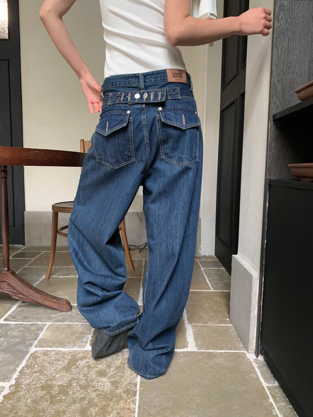 

Women s Spring 2025 High Street Wide-Leg Jeans with Adjustable Straps (Model XF1219) синий