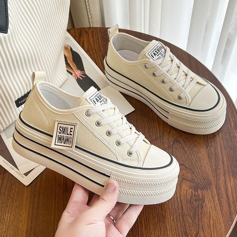 Platform canvas shoes women's 2025 spring and summer new Korean version small man height increase lace-up low-top board shoes popular white shoes