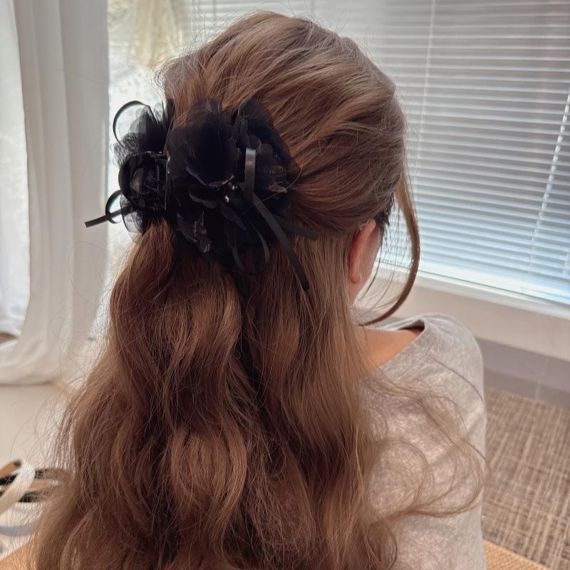 Summer Mesh Flower Hair Clip with a Gentle and Elegant Bow, High Quality