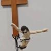 Bungee Jumping Jesus Figurine Religious Crucifix Christ Savior Ornament Wall Hanging Jesus Sculpture for Home Office Church Decor