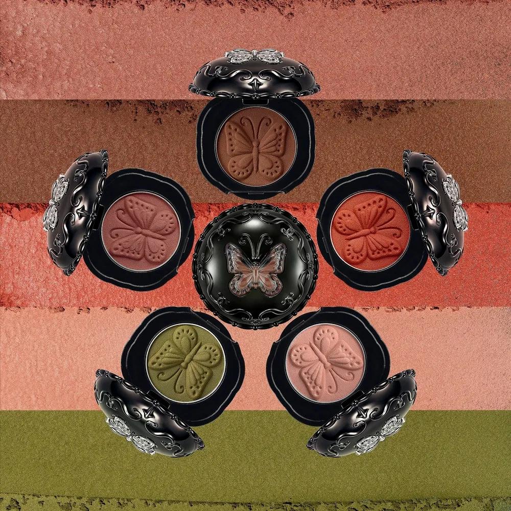 Матовые тени для век Anna Sui (Выберите 1 из 5) 900. Pistachio Latte