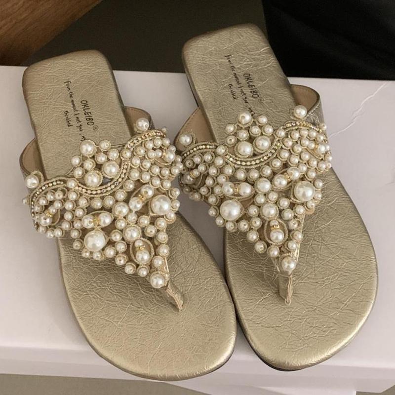 

Fashion Luxury Pearl Rhinestone Designer Flat Sandals Women Round Toe Clip Toe Flip Flops Summer Comfort Non-Slip Vacation Beach Shoes 35 золотой