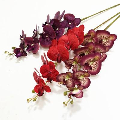 Künstliche Blumen, Schmetterlings-Orchideenblüten aus Latex, 9 Blütenköpfe, fühlen sich echt an, künstliche Phalaenopsis-Orchidee für die Blumendekoration zu Hause, 5 Stück