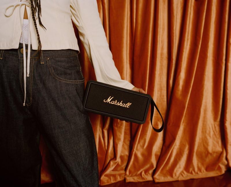 Marshall Middleton Wireless Portable Waterproof Speaker, Black & Brass, 20 Hours of Playtime, IP67 Waterproof [Official Japanese Product]