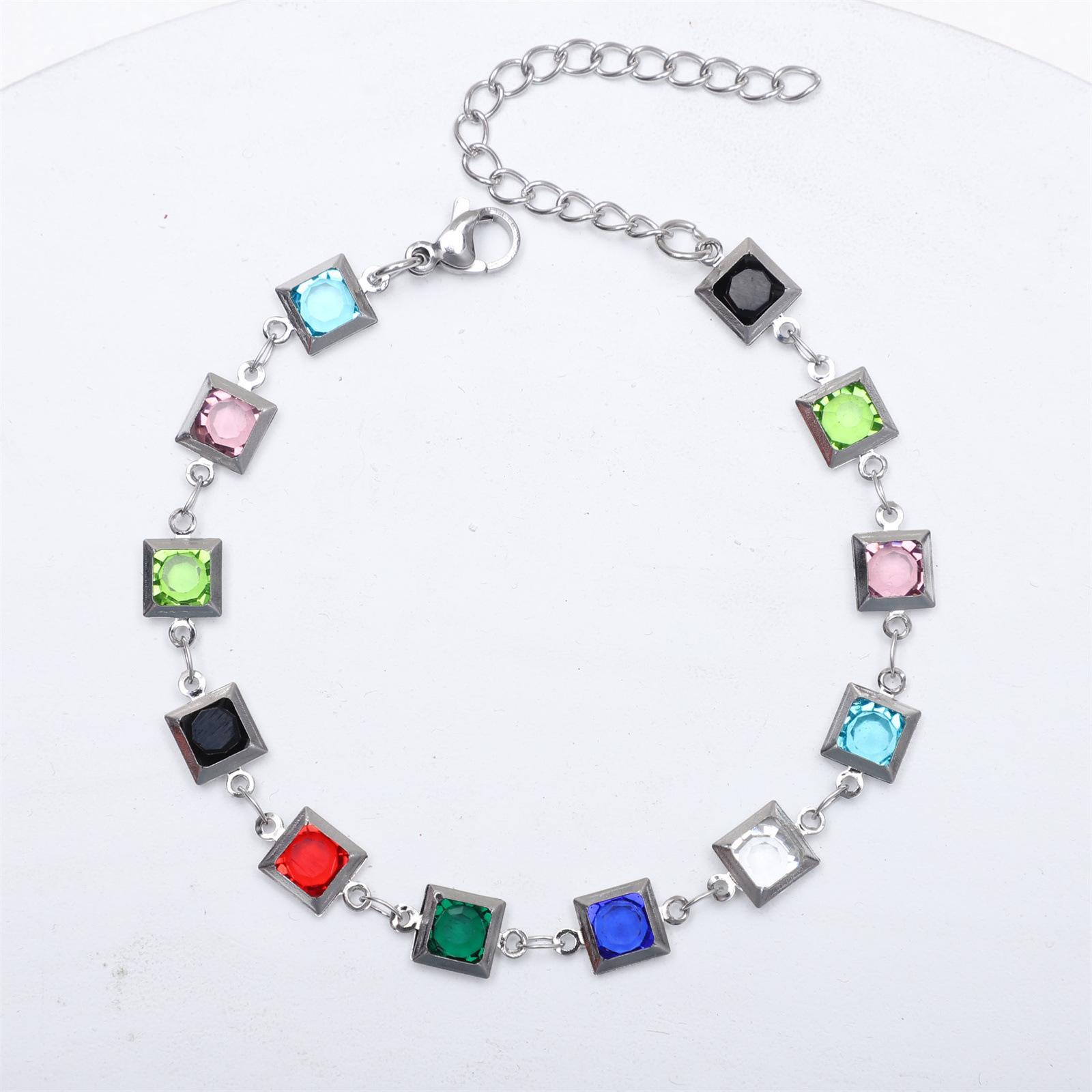 

JMXD Персонализированный браслет из титановой стали, Хрустальная цепочка с инкрустацией цветными бриллиантами, Уникальный дизайн для повседневной носки и особых случаев Bracelet 17 + 5cm