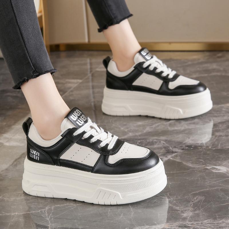 Fashion Pu Leather Thick Bottom Sneakers Women 2025 Breathable Platform Vulcanised Shoes Woman Womens All Match Lace Up Casual Sneakers