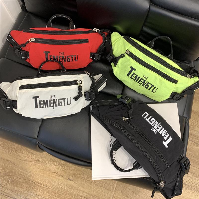 Tide cool neutral locomotive letter breast bag Japanese and Korean casual large-capacity shoulder messenger bag