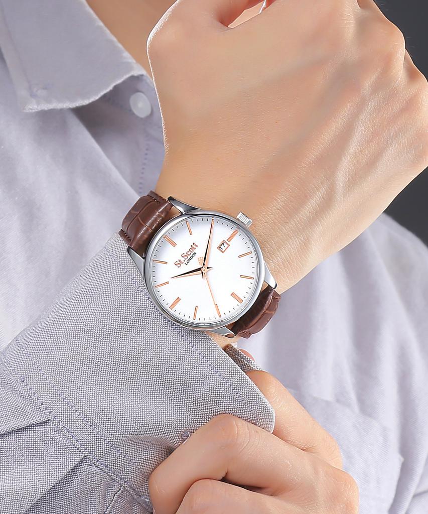 Seinteuseukoteuleondeon Simple Line Date Leather Watch - Silver Chrome / St7109L-Ssc