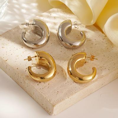 Autumn and Winter Explosion Niche Irregular C-shaped Geometric Earrings Cold Wind Earrings Plated 18K Gold Ear Jewelry