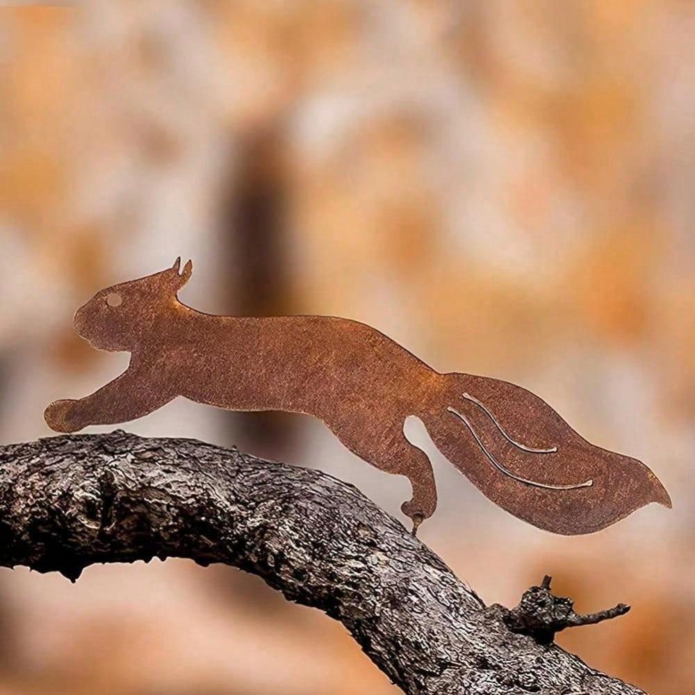 Metal Squirrel Garden Stake, Rustic Iron Animal Silhouette for Outdoor Yard Patio Decor, Vintage Wildlife Lawn Art
