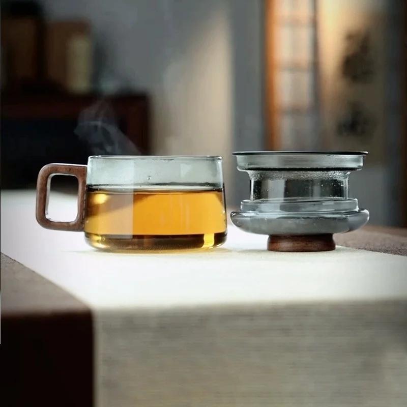 200ml Heat Resistant Glass Tea Infuser Cup with Filter and Wooden Handle Office Tea Separation Mug Flower Tea Infused Cups