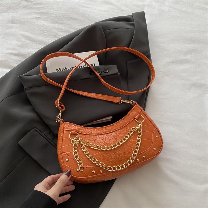 This year, the popular women's chain shoulder women's bag 2025 new Korean version of the versatile foreign style fashion shoulder underarm women's bag
