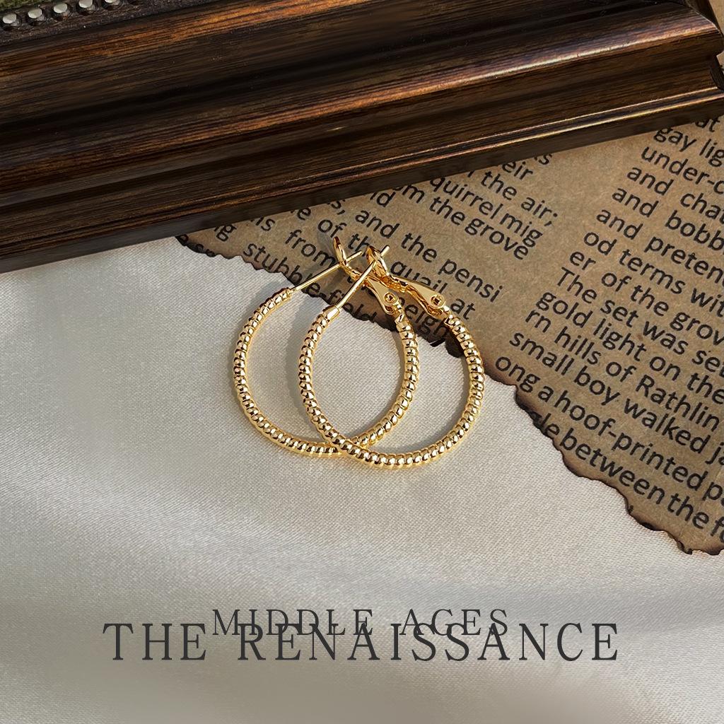 Medieval twist pattern fine earrings temperament versatile exaggerated large earrings light luxury earrings
