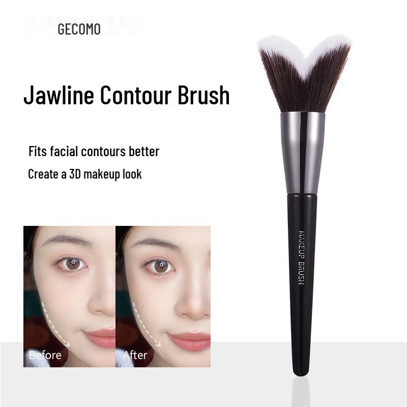GECOMO Heart-Shaped Jawline & Facial Contour Blending Brush