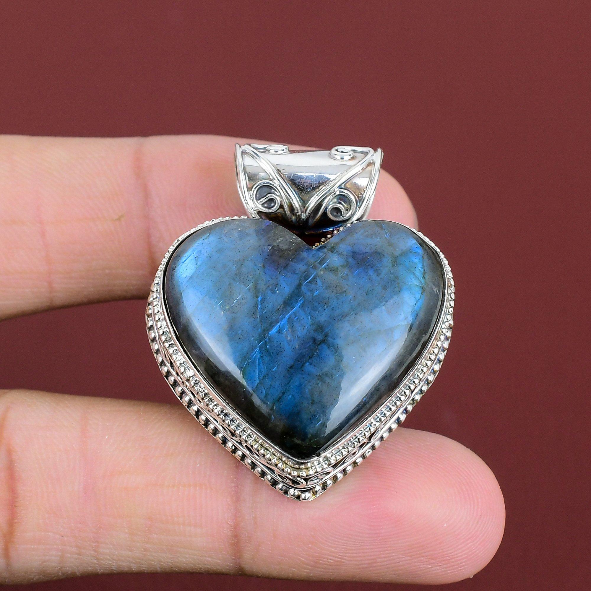 

Labradorite Pendant Original Gemstone Pendant Vintage Pendant 925 Sterling Silver Pendant Designer Jewelry Handmade Pendant Gifts For Mother