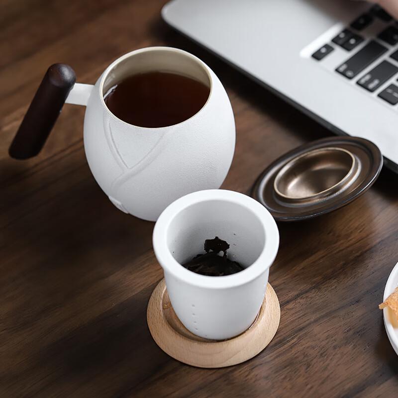 Zhi Zhe Jue Qi Jianghu Ceramic Mug
