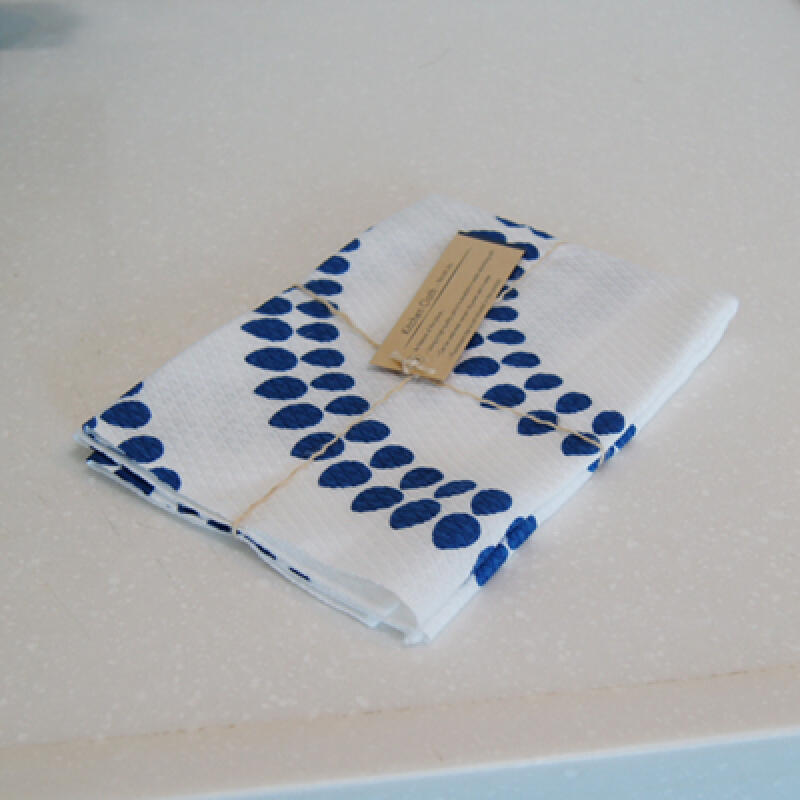 Nicott Blue Polka Dot Towel