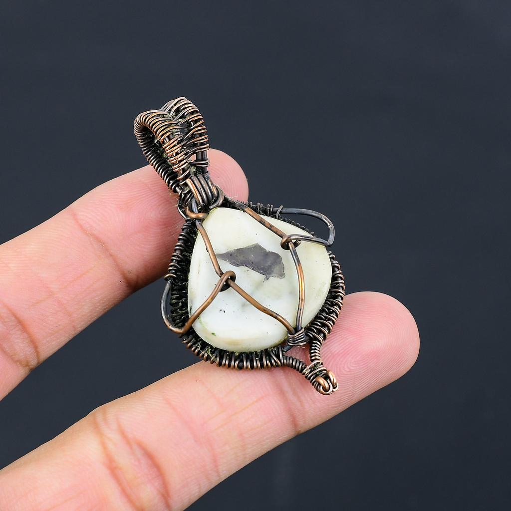 Pandantiv învelit cu sârmă de cupru, piatră prețioasă din ametist natural, 2,28" f2N40