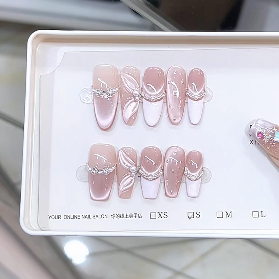 Hand-woven Armor, Three-dimensional Hand-painted Fishtail French Light-chasing Cat Eye Nail Art Patch