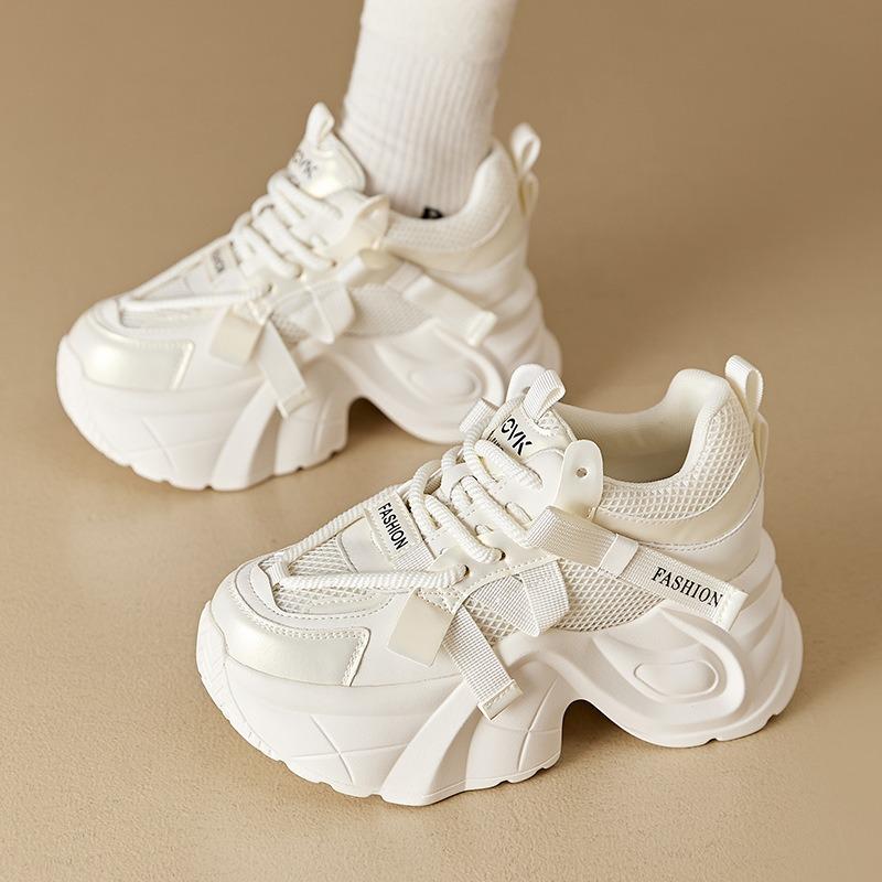 Damenschuhe Herbst neu dicke Sohle Innenhöhe erhöhend lässige Schuhe leicht High-End Mode Sportschuhe Kinder