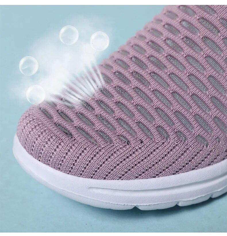 Women's Round Toe Slippers Light Breathable Flats Non-slip Soft Sole Casual Shoes Slip-on Mules for Walking Daily Wear