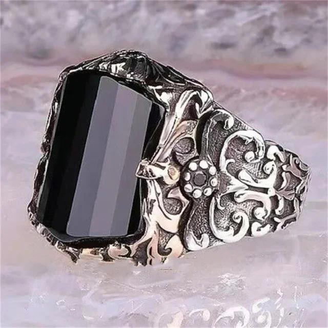 New Mifeiya Creative Black Crystal Rhinestone Zircon Rings for Men CopperColor Wedding Party Vintage Fashion Jewelry