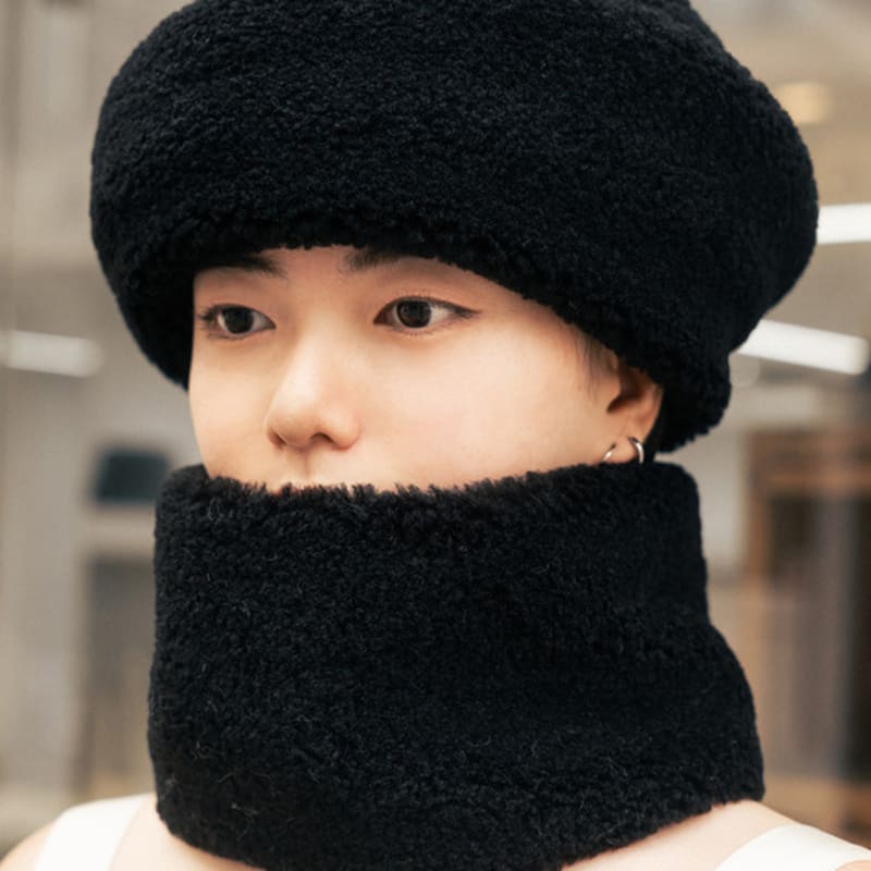 

gounmoja SOFT WINTER NECK WARMER 3COLORS (Gift Wrapping) BLACK