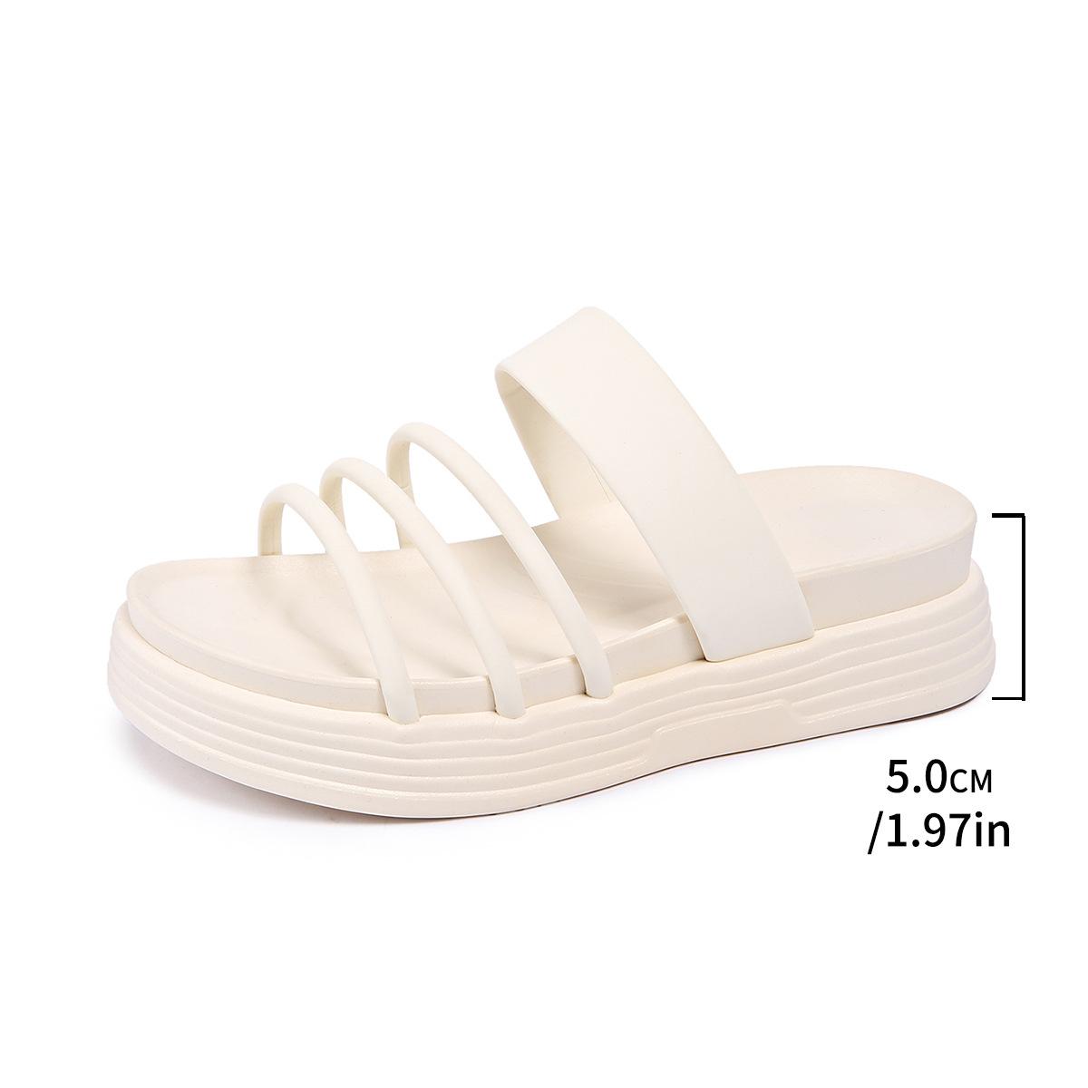 

Носите крутые шлепанцы на толстой подошве для женщин 2025 новая летняя подошва-маффин для невысоких людей с повседневными туфлями шлепанцами 43