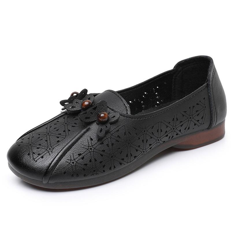 Shoes Single Shoes Summer Breathable Sandals Middle-aged and Elderly Women Hollow Leather Shoes Non-slip Soft Sole Comfortable Hole Shoes