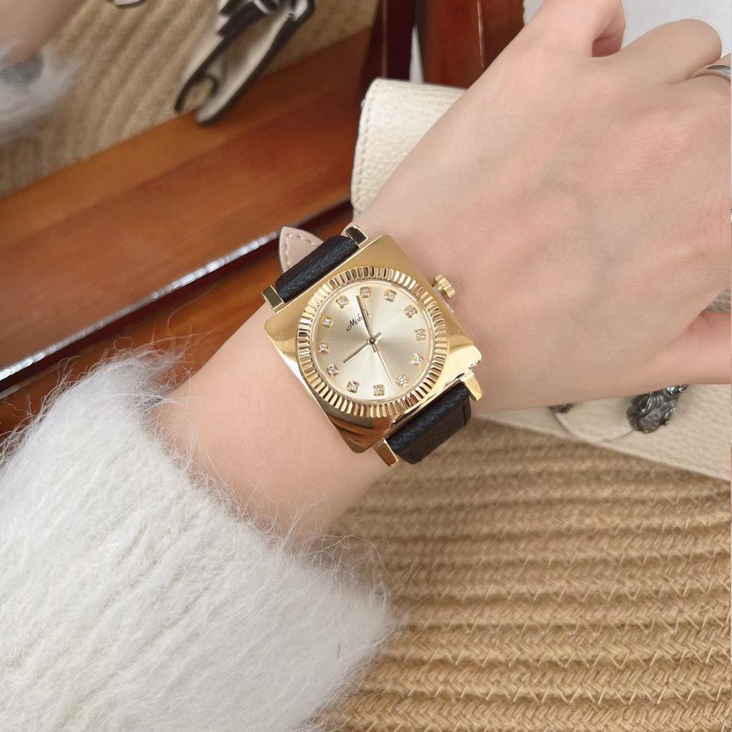 Steel Case Watch, Genuine Leather Watch, Large Dial Fashion Women'S Watch
