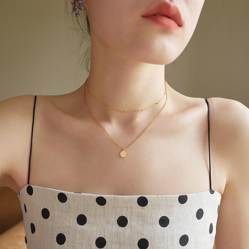 18K Gold-Plated Titanium Steel Round Disc Necklace - Classic European & American Layered Clavicle Chain Jewelry
